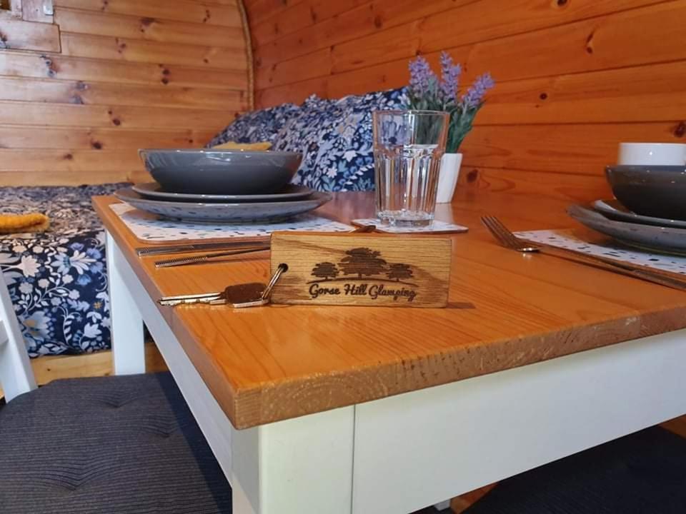 Gorse Hill Glamping Hotel Newcastle  Eksteriør billede